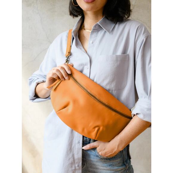 ABLE Berkeley Belt Bag- Cognac - Picture 1 of 4